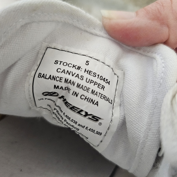 Heelys White Canvas Skate Shoes Size 5 - Picture 10 of 10